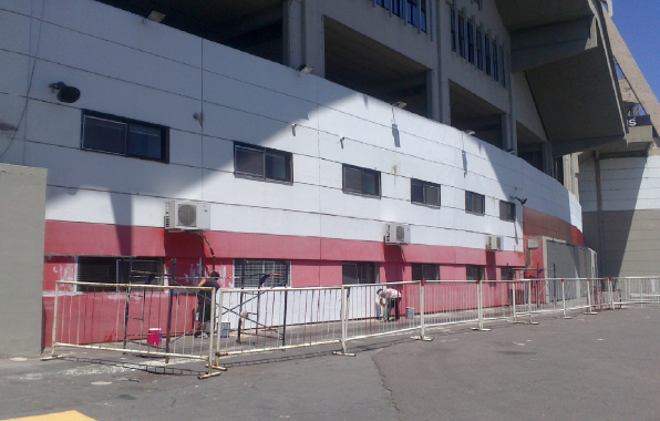 Fachada tribuna Belgrano