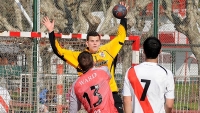 Juveniles vs. Ward. (Foto: /Prensa River)