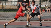 Juveniles vs. Ward. (Foto: /Prensa River)
