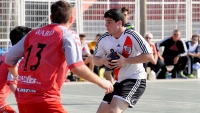 Juveniles vs. Ward. (Foto: /Prensa River)