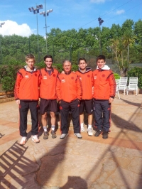 Caballeros Intermedia.