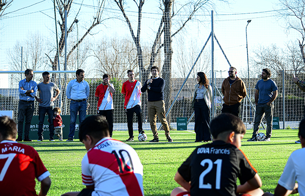 Fundación: nueva escuela de fútbol y valores en Bajo Boulogne