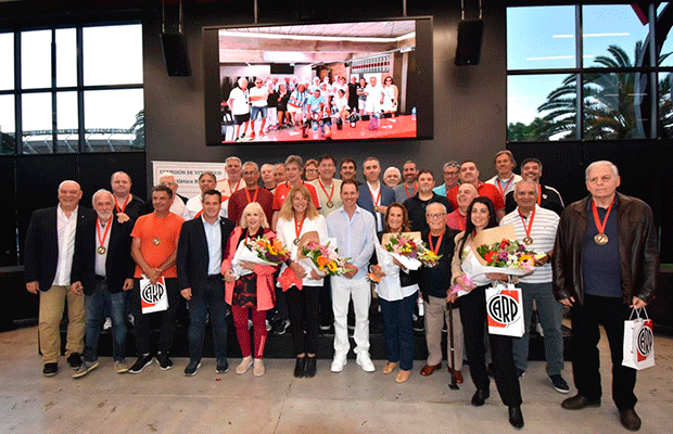 Jornada emotiva para los Socios Vitalicios